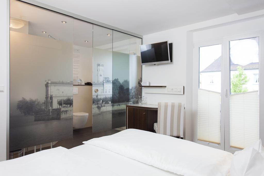 Hotel Hagnauer Seeperle ภายนอก รูปภาพ