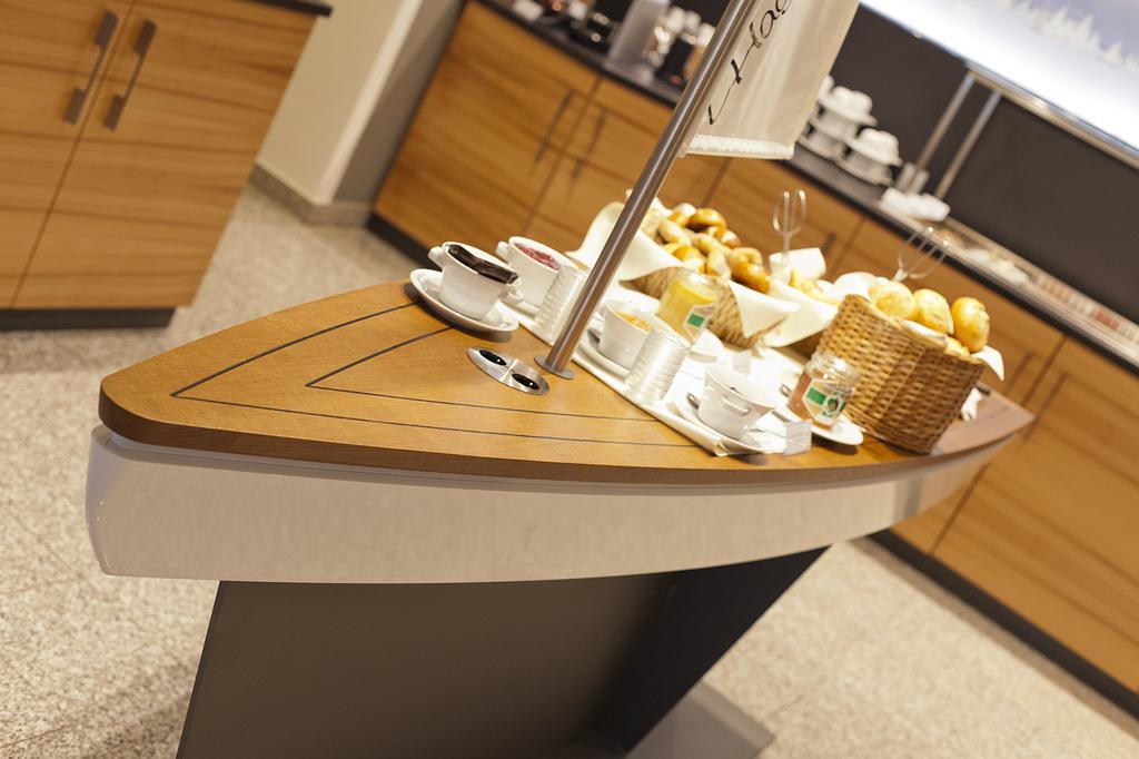 Hotel Hagnauer Seeperle ภายนอก รูปภาพ