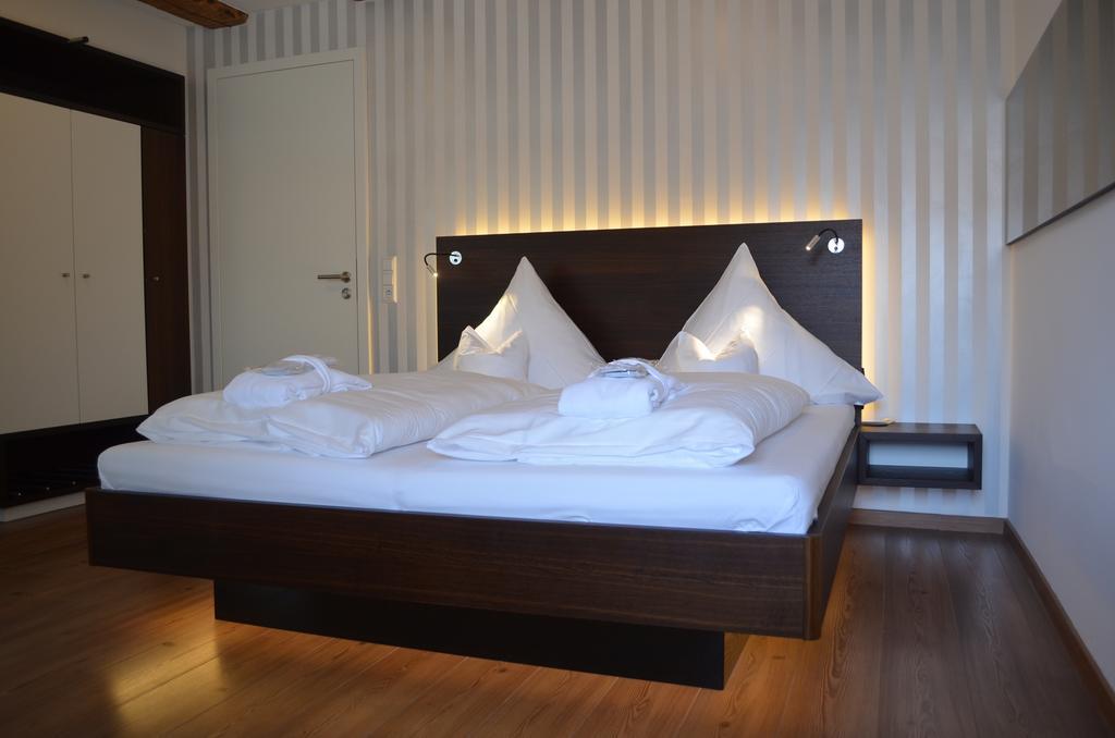 Hotel Hagnauer Seeperle ภายนอก รูปภาพ