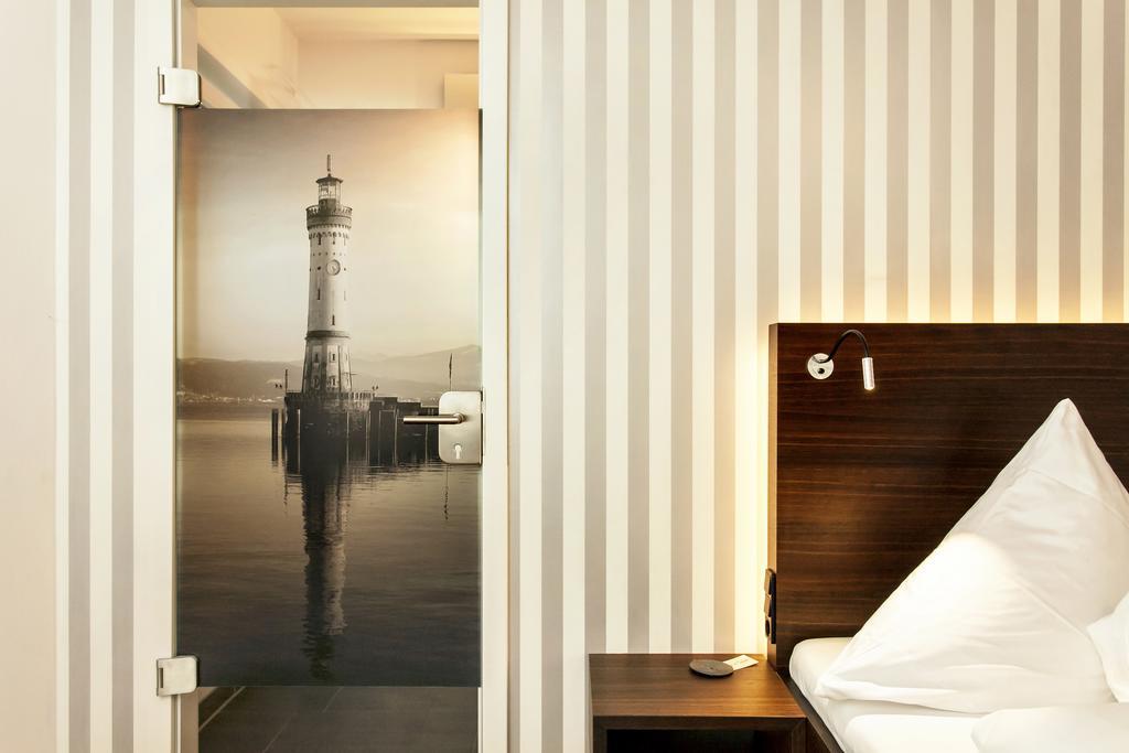 Hotel Hagnauer Seeperle ภายนอก รูปภาพ