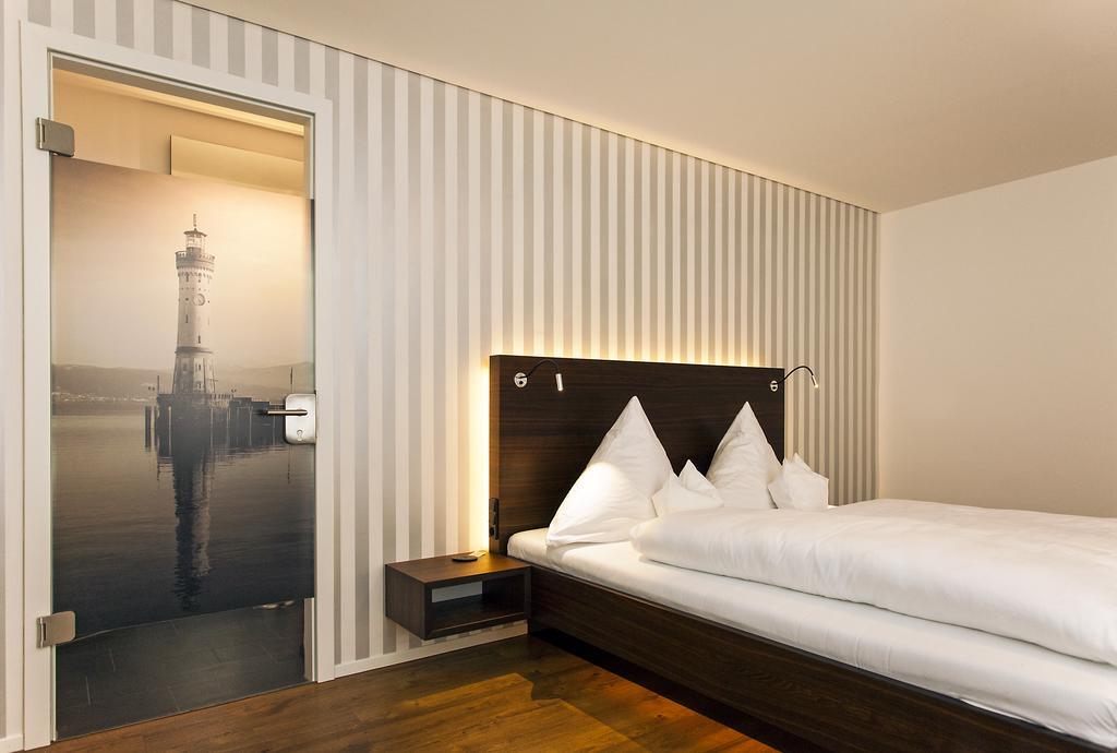 Hotel Hagnauer Seeperle ภายนอก รูปภาพ