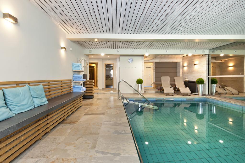 Hotel Hagnauer Seeperle ภายนอก รูปภาพ