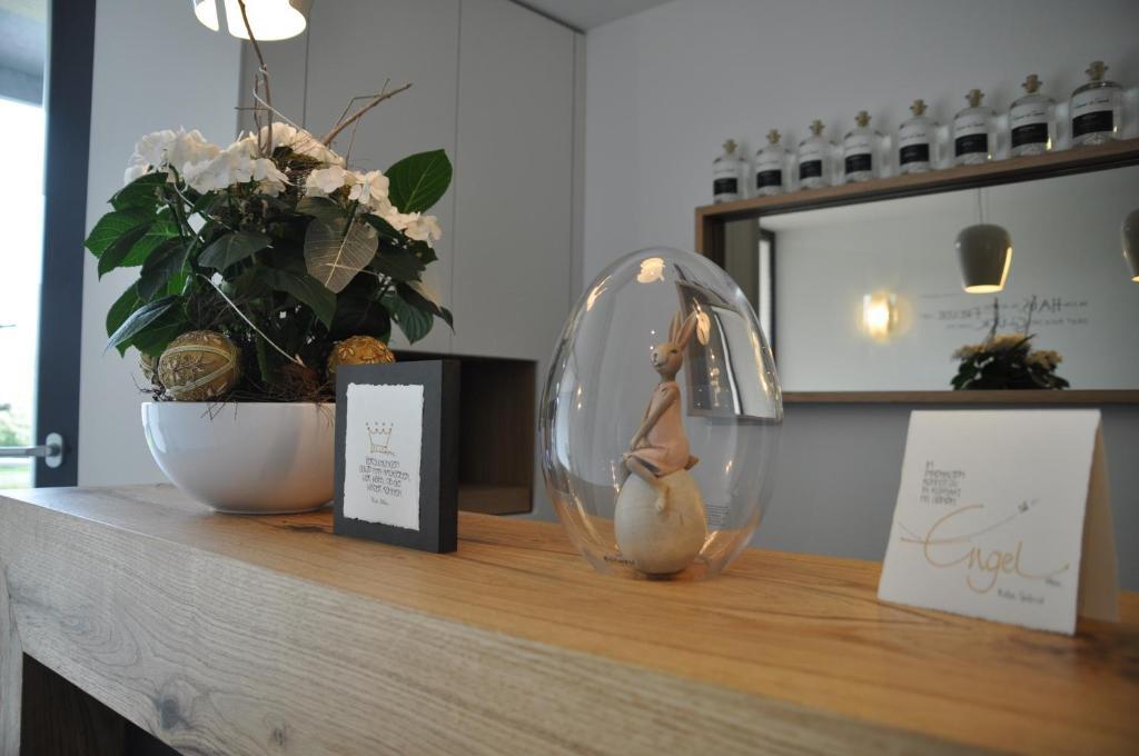 Hotel Hagnauer Seeperle ภายนอก รูปภาพ