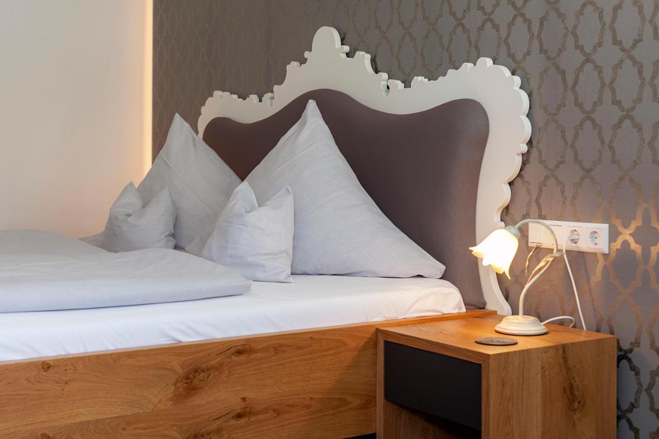Hotel Hagnauer Seeperle ภายนอก รูปภาพ